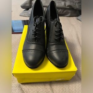 Salt and Pepper Mary Jane thick heel.